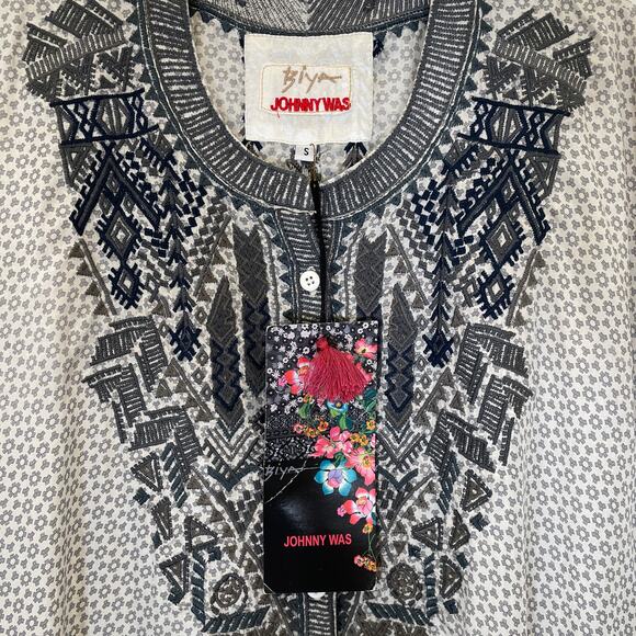Johnny Was Biya Kaftan Style Dress Gray White Print Silk Embroidered Oversize S - Picture 4 of 9